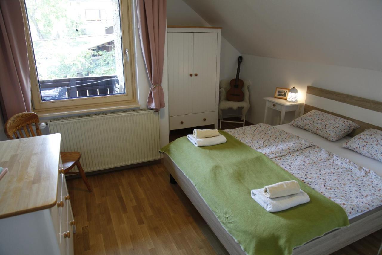 Family Apartment On Repecnik Farm In Gorje, Bled Zgornje Gorje 外观 照片