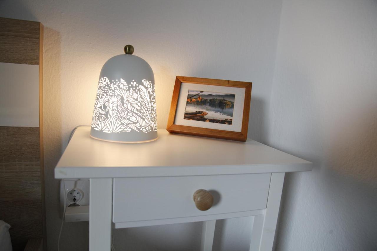 Family Apartment On Repecnik Farm In Gorje, Bled Zgornje Gorje 外观 照片