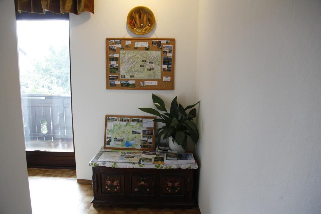 Family Apartment On Repecnik Farm In Gorje, Bled Zgornje Gorje 外观 照片